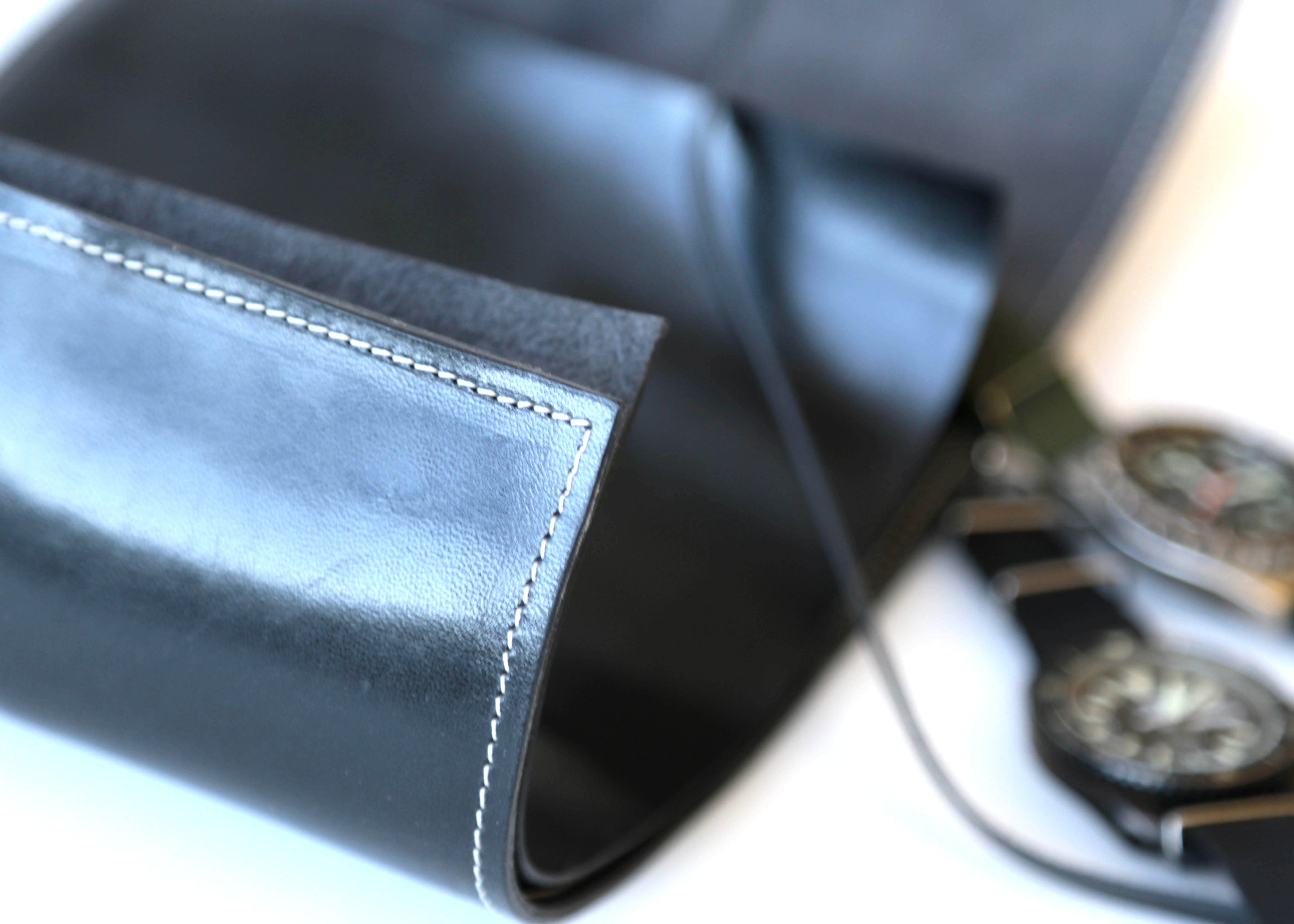 THREE POCKET WATCH ROLL BLACK