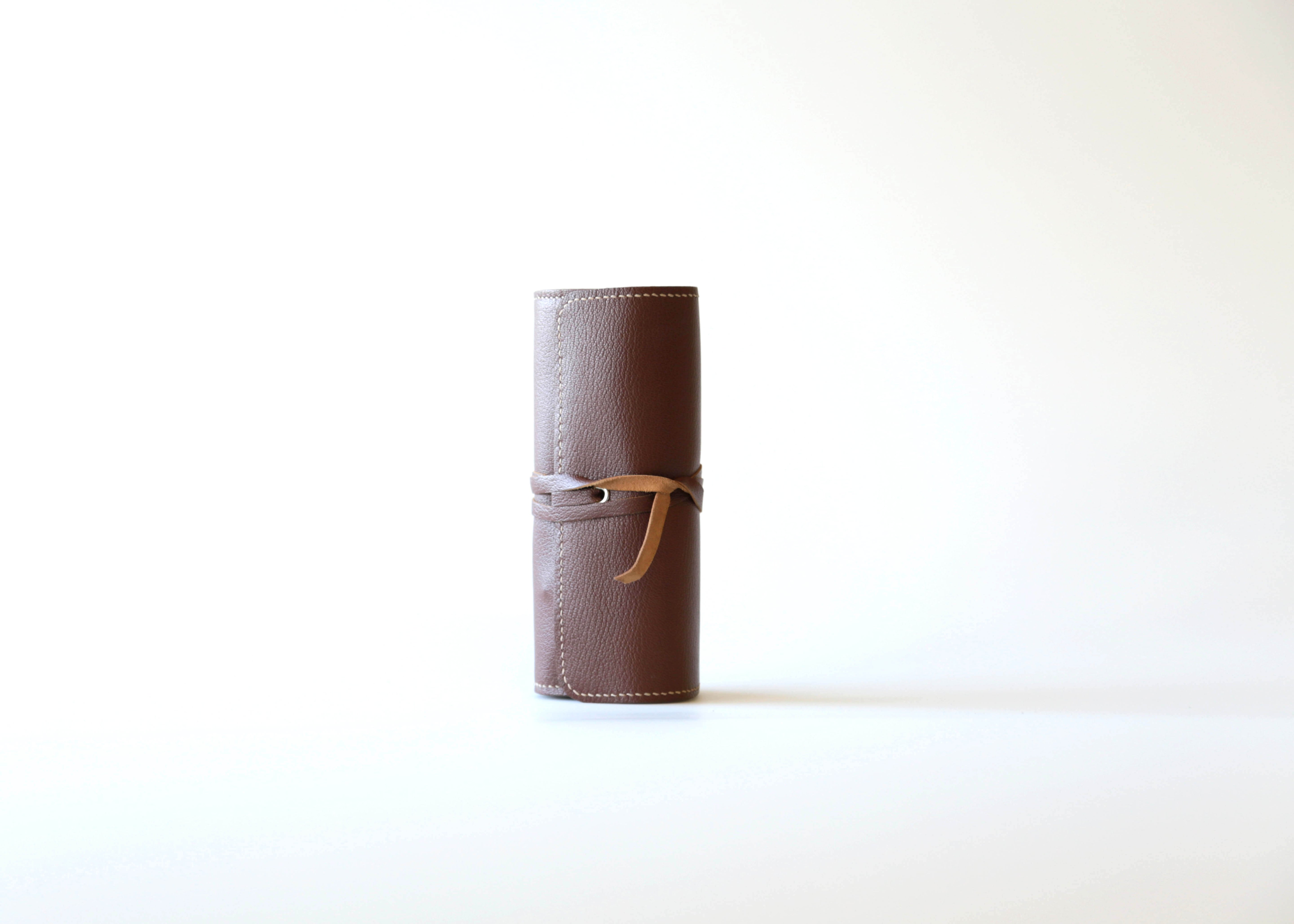 THREE POCKET WATCH ROLL MID TAN