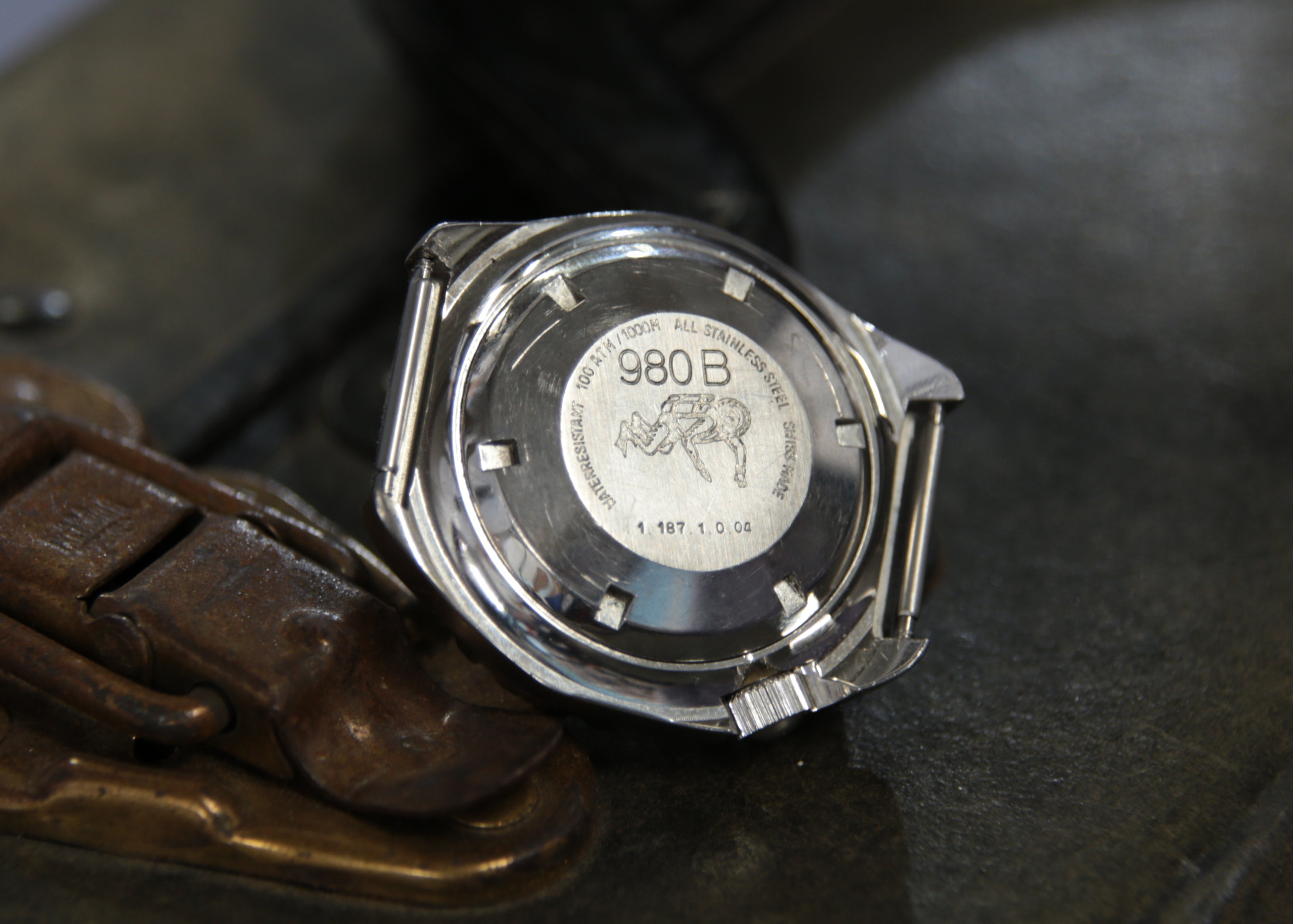 BEUCHAT 1993 MARINE NATIONAL ISSUE #980B 1000M ETA 2824-2 MOVEMENT #03