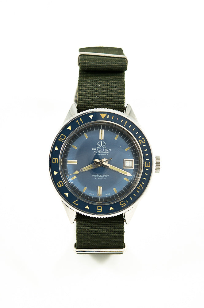 Blue dial, Blue Bezel. Ollech & Wajis