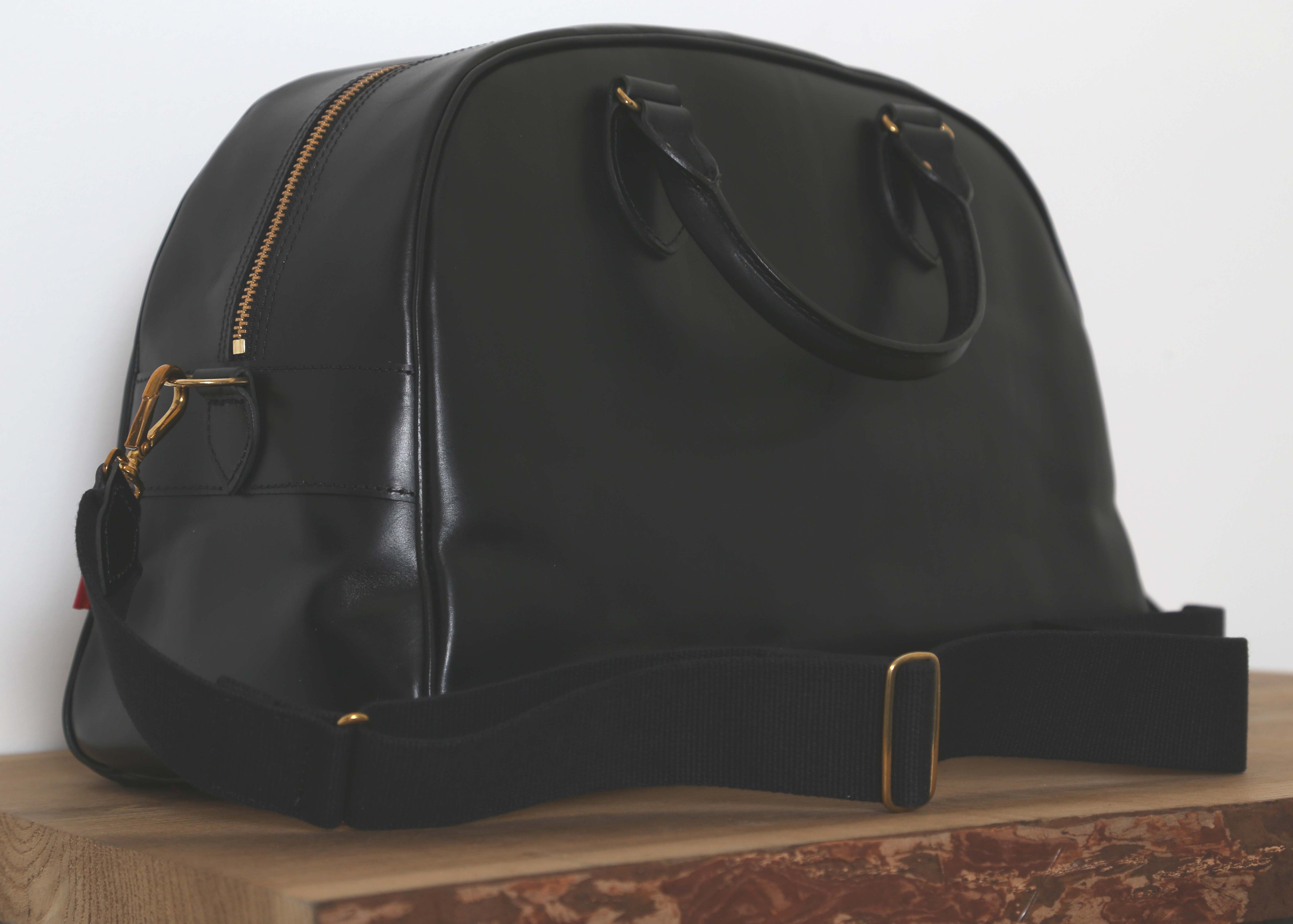 Chapman Reiver Holdall