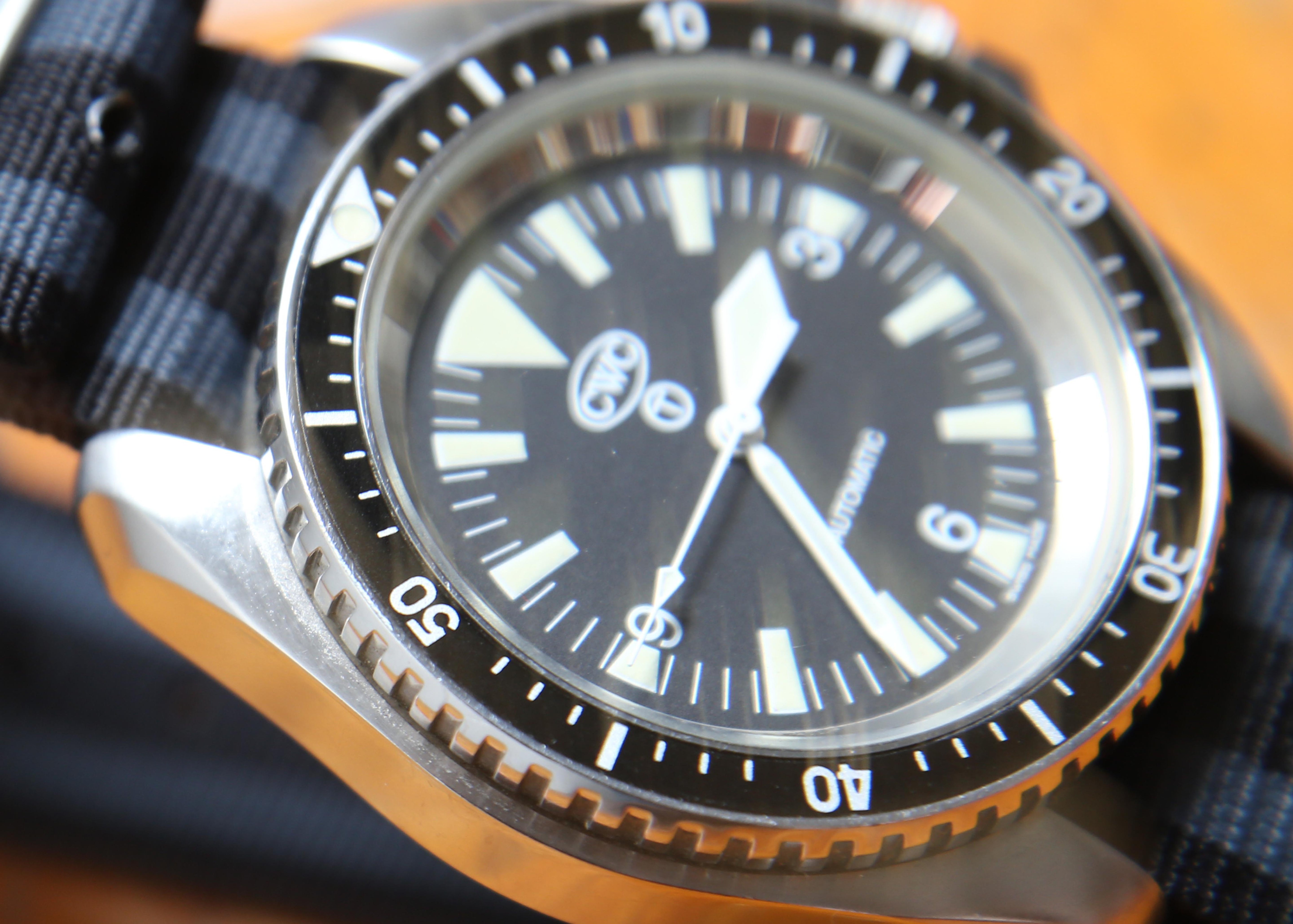 CWC CIVILIAN 'HOMAGE" RN WATCH QUARTZ 2002
