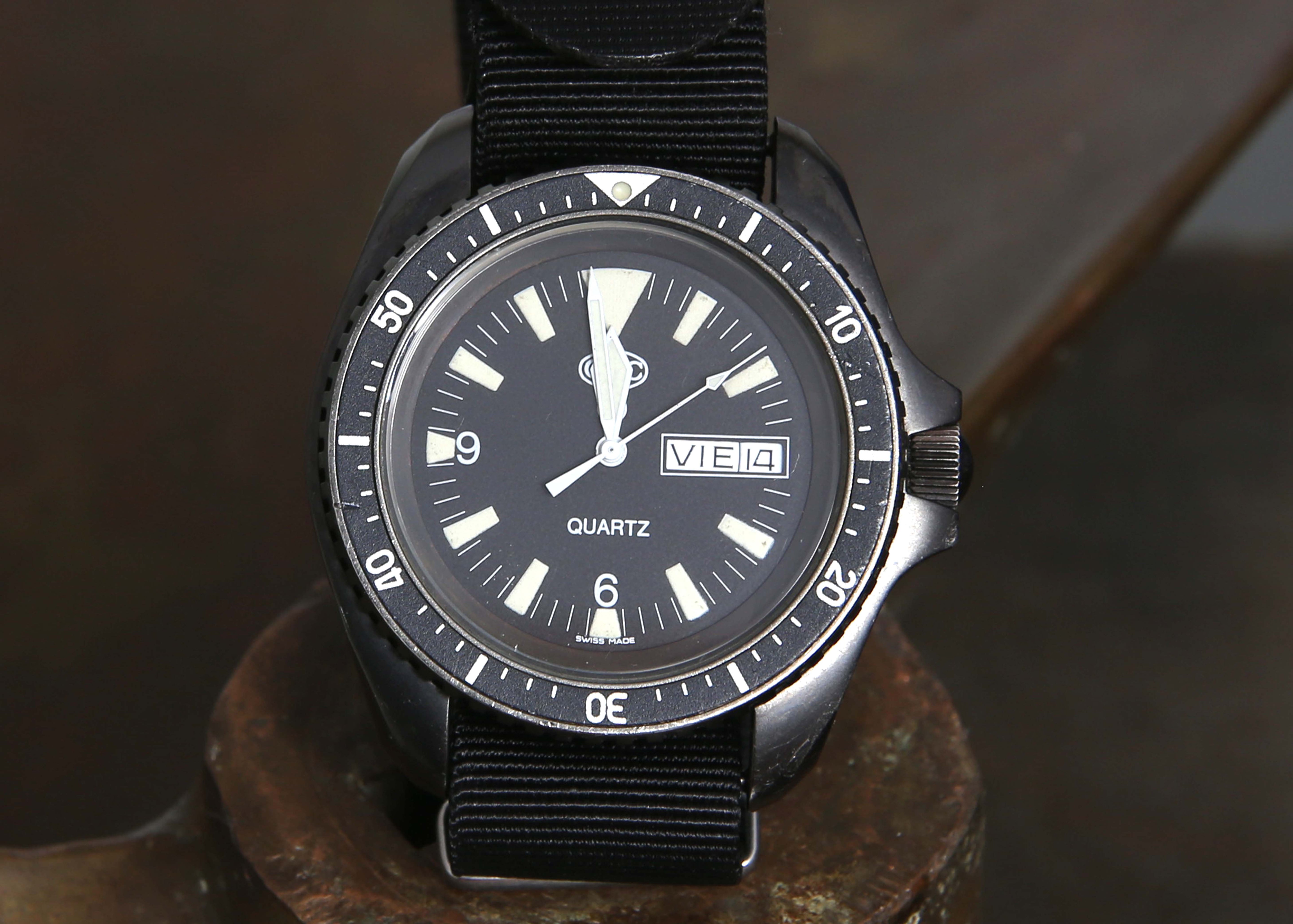 CWC ISSUED SBS 2000/020/00 ORIGINAL LUME CASE AND PVD COATED #17