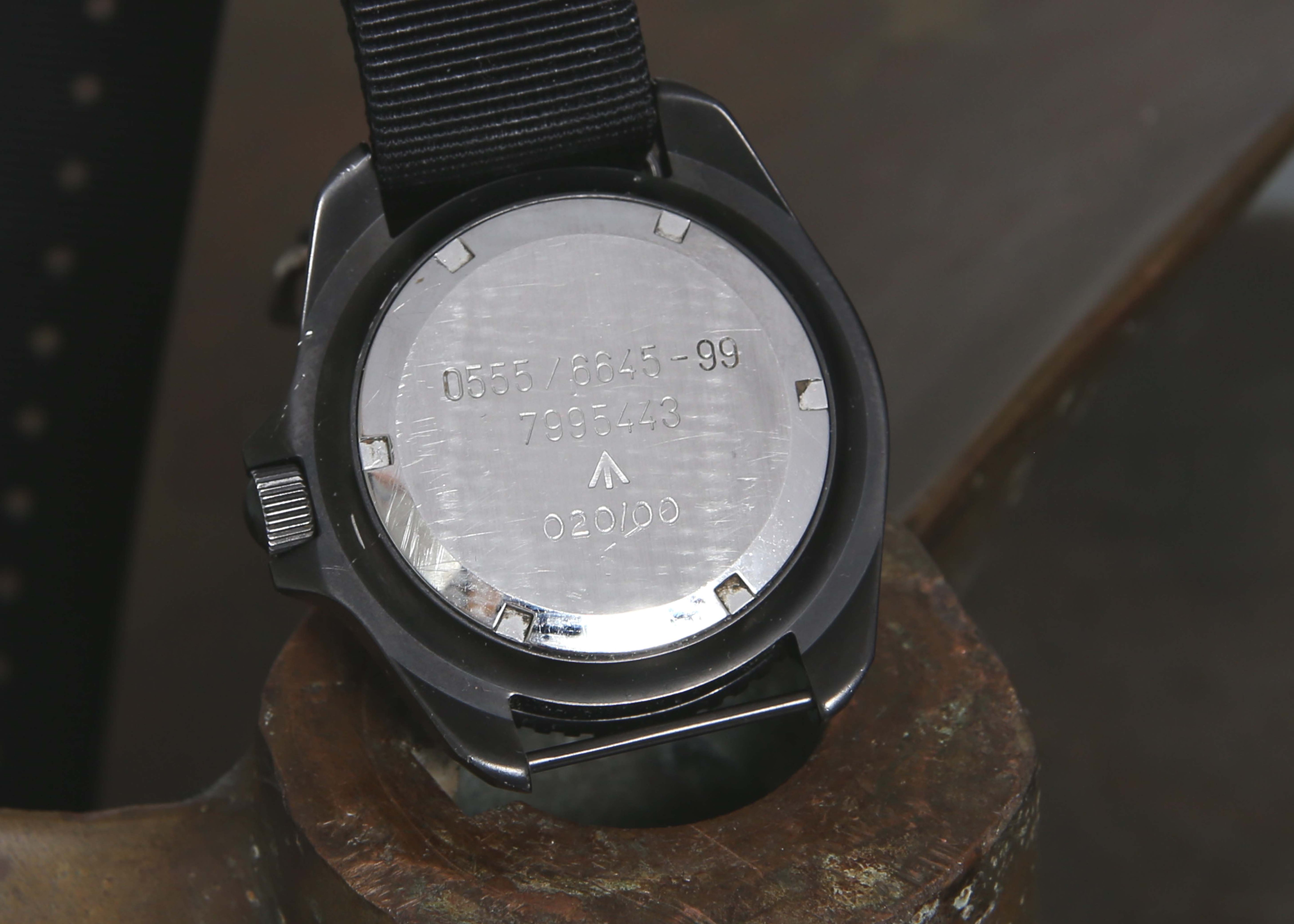 CWC ISSUED SBS 2000/020/00 ORIGINAL LUME CASE AND PVD COATED #17