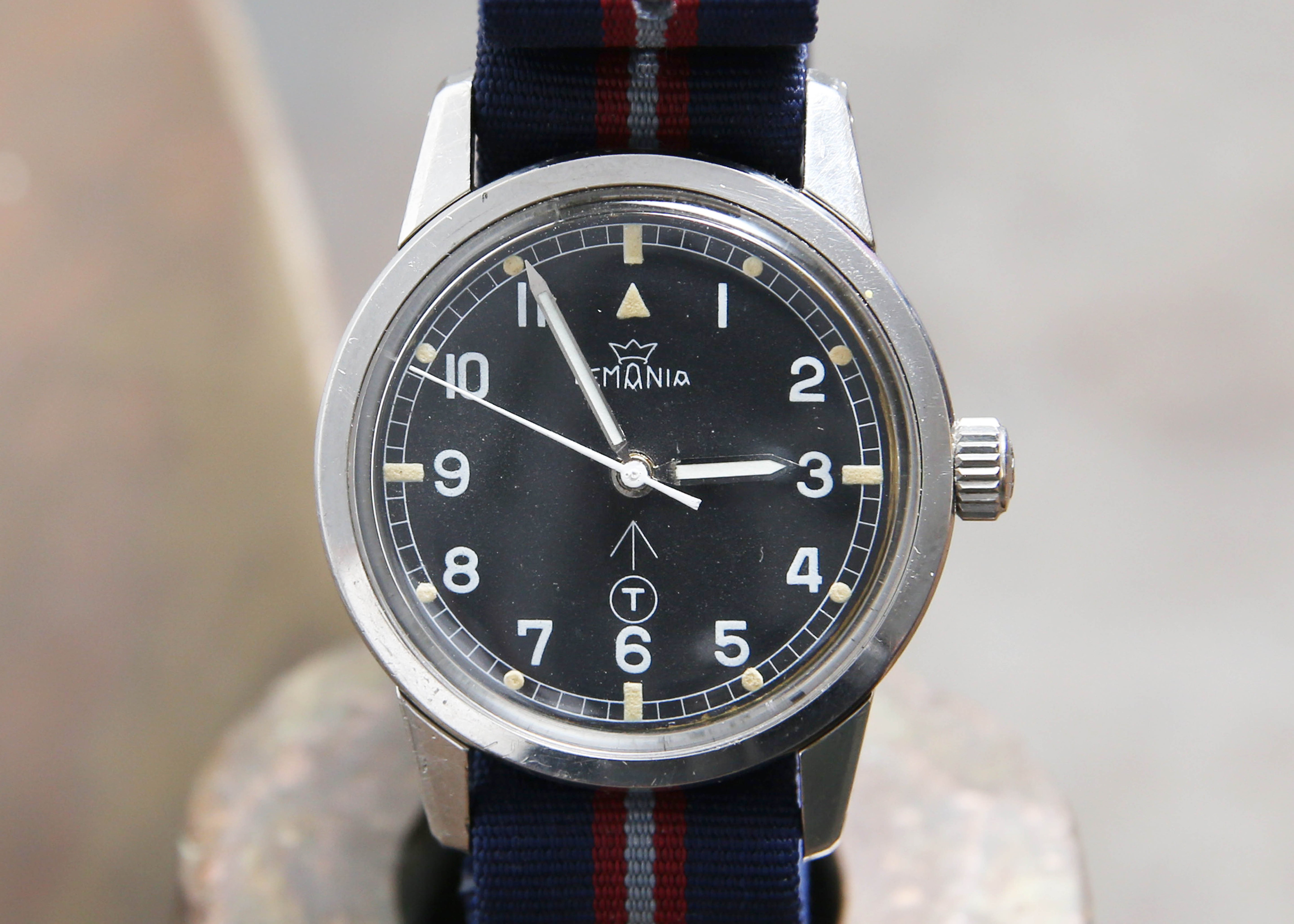 LEMANIA DIVE SUPERVISOR 1965 ORIGINAL CONDITION, 17 JEWEL MOVEMENT 'TOP SIDE WATCH"