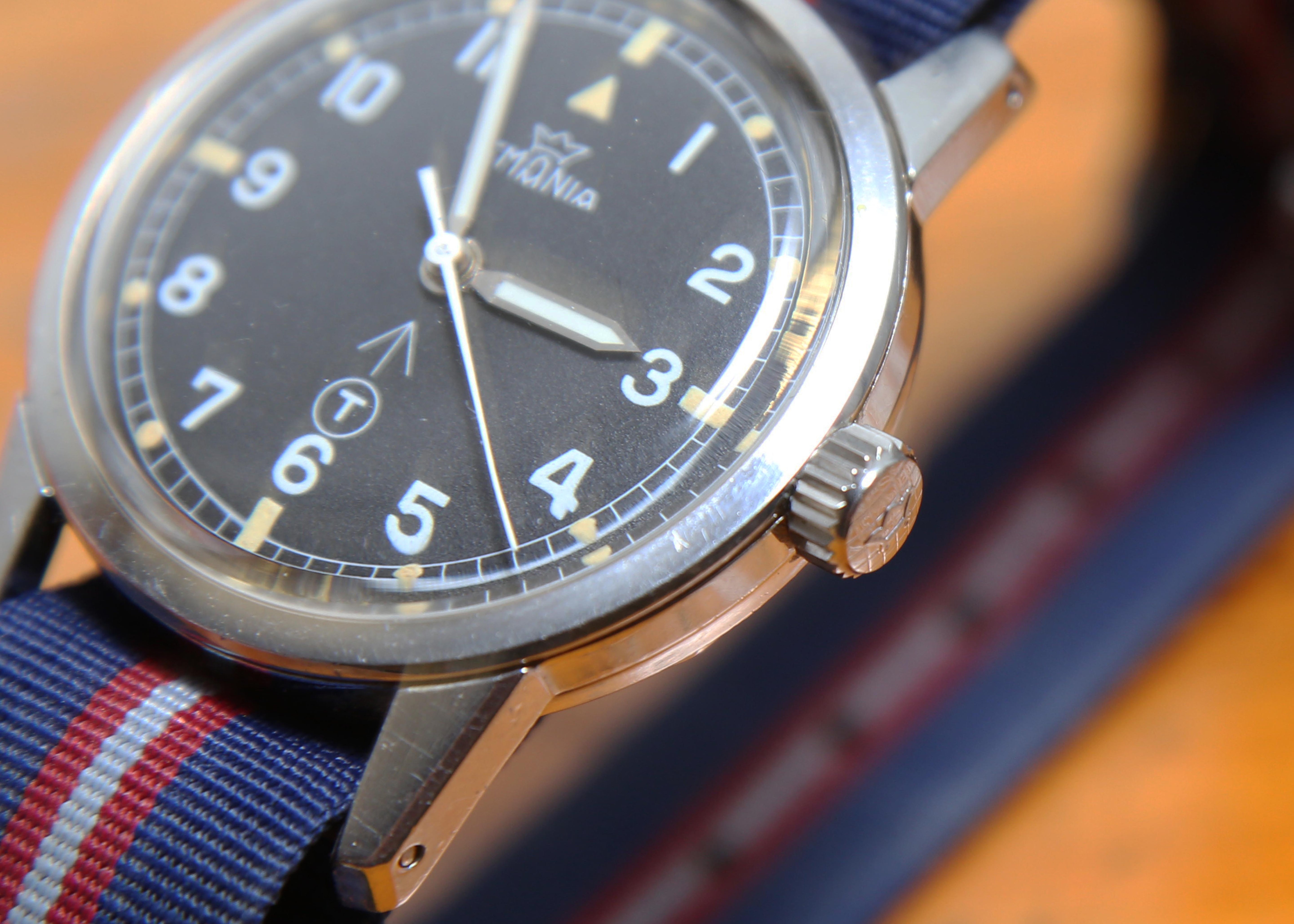 LEMANIA DIVE SUPERVISOR 1965 ORIGINAL CONDITION, 17 JEWEL MOVEMENT 'TOP SIDE WATCH"