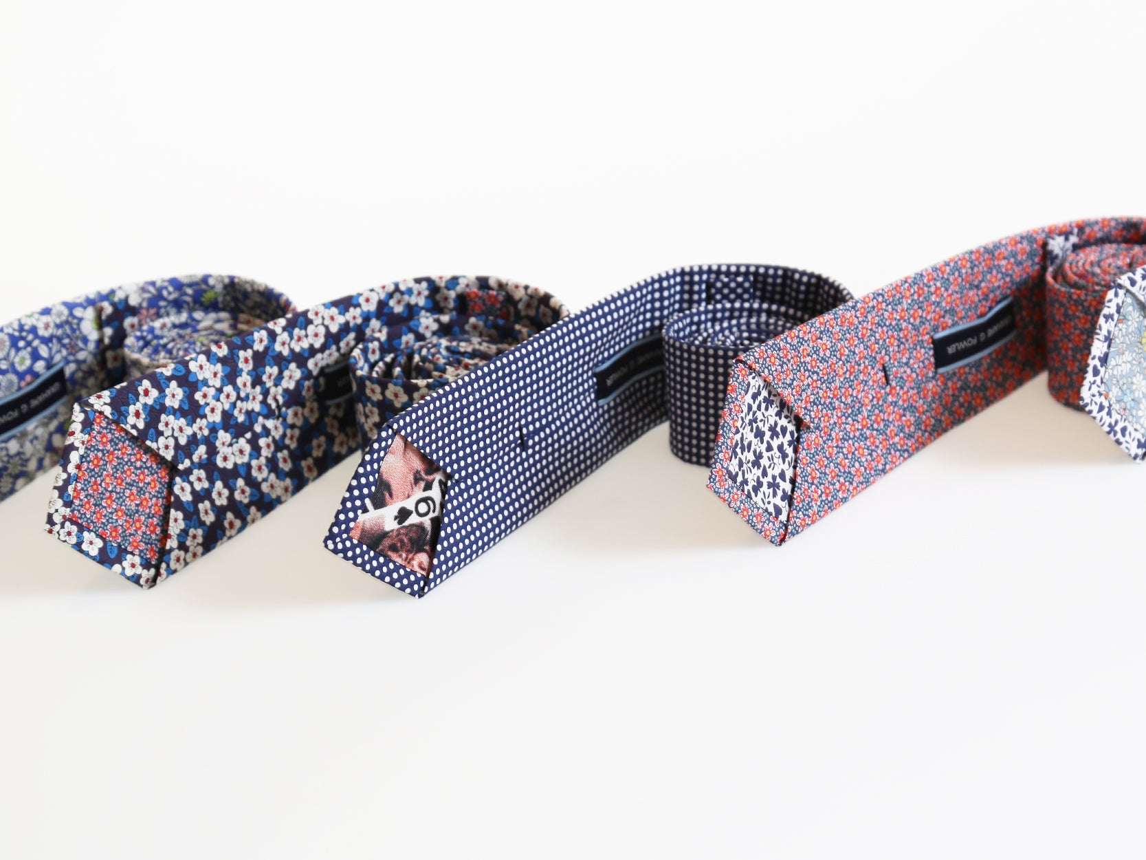 Liberty Multi Flower Tie