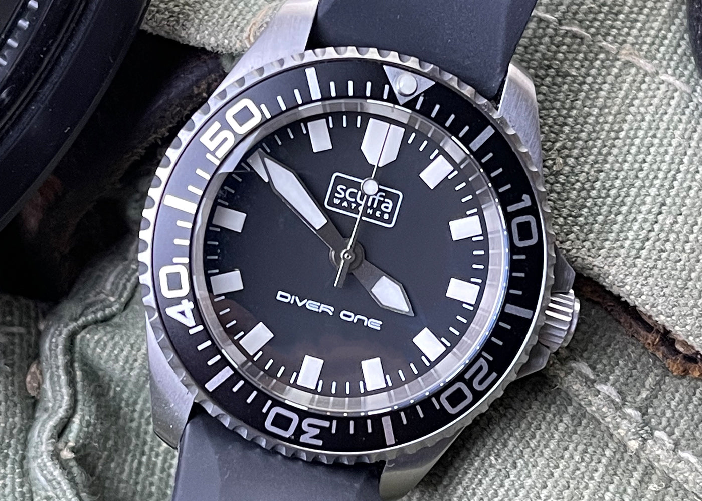 LTD ETD SCURFA FOR GRAHAME FOWLER DIVER ONE MS 20