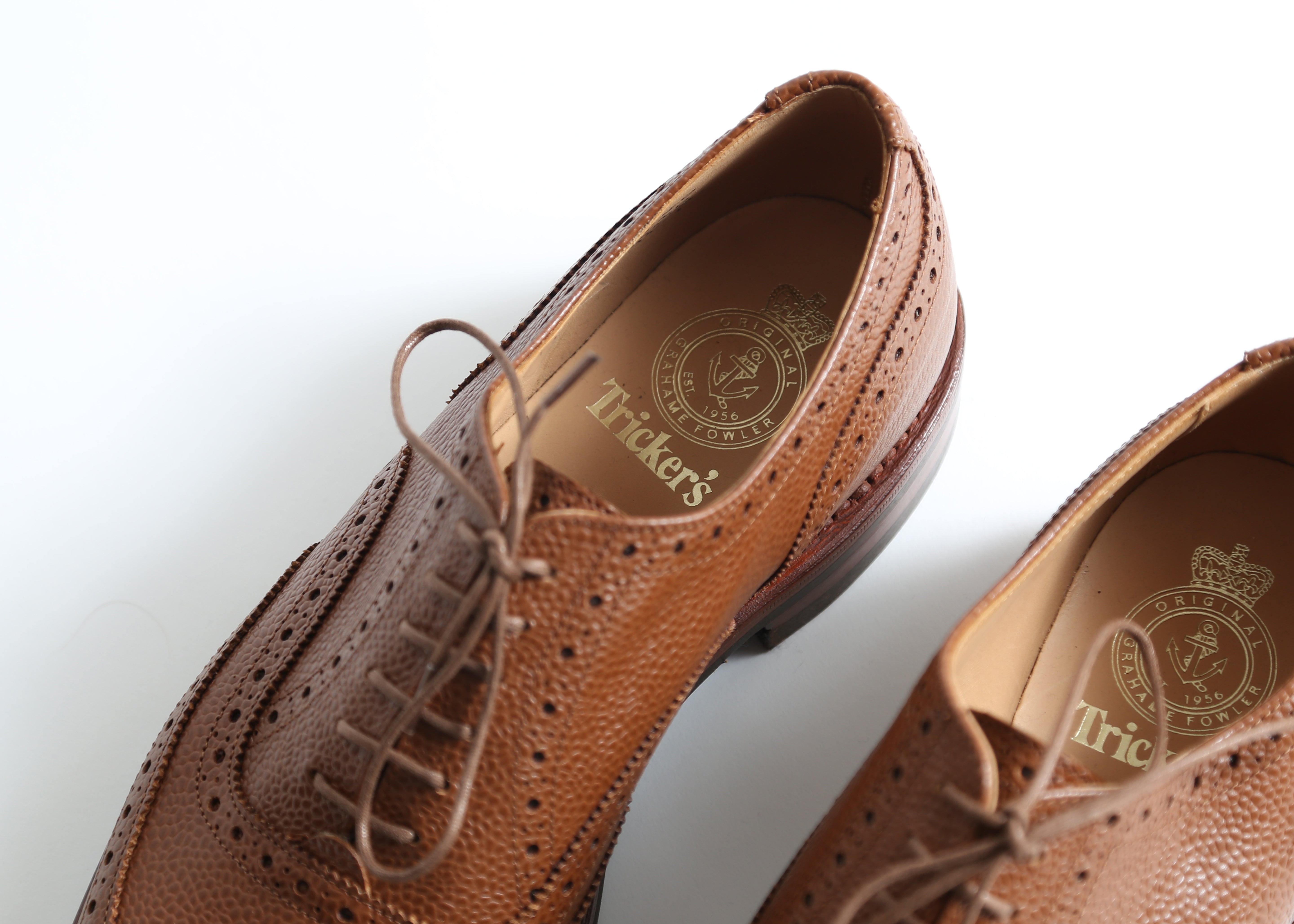 Men's Tricker's Sienna Scotch Grain Andrea Brogue Shoe With Dainite Sole