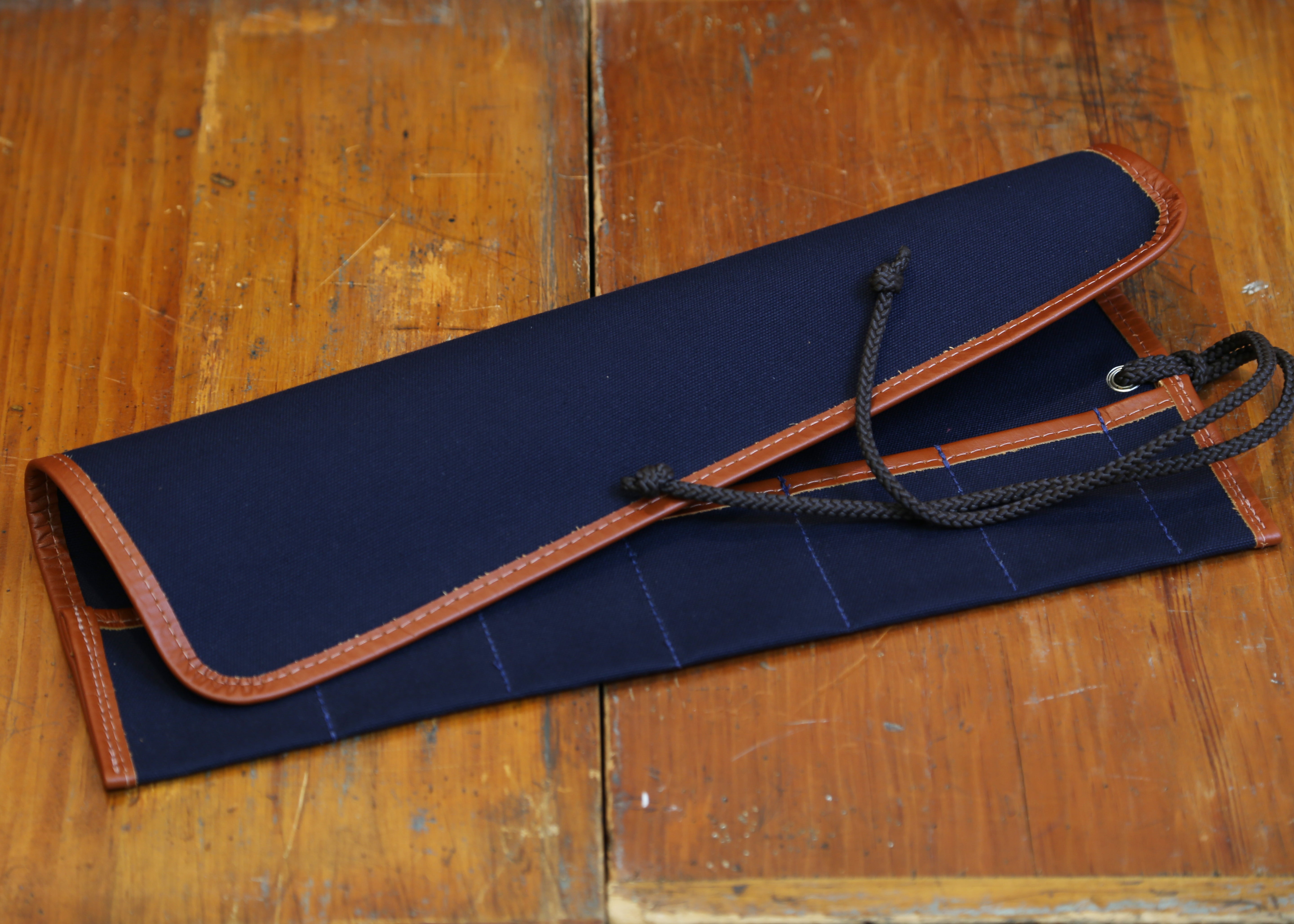 Navy Canvas Watch Roll