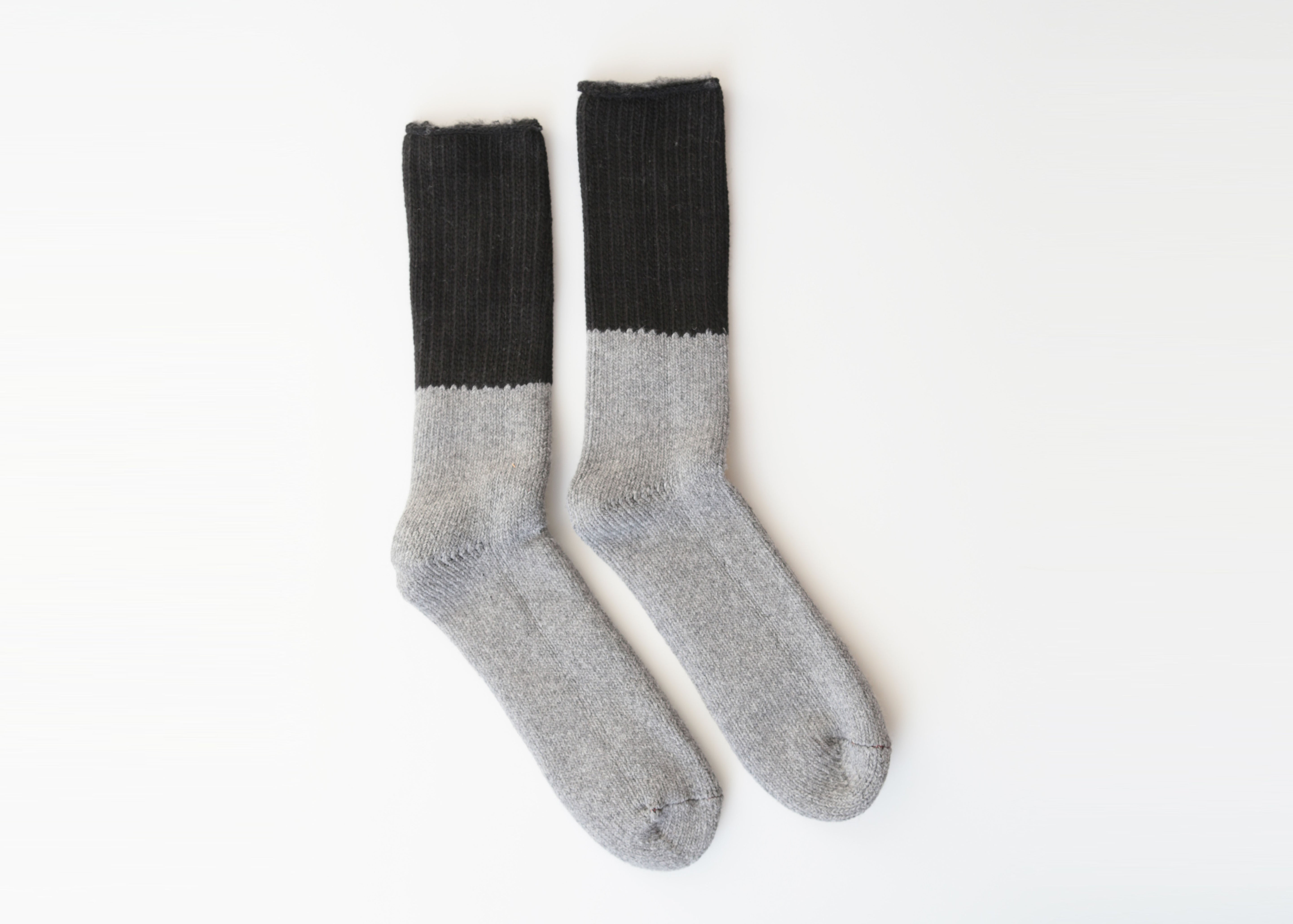 ROTOTO "OUTLAST" TEASEL SOCKS BLACK/L. GRAY