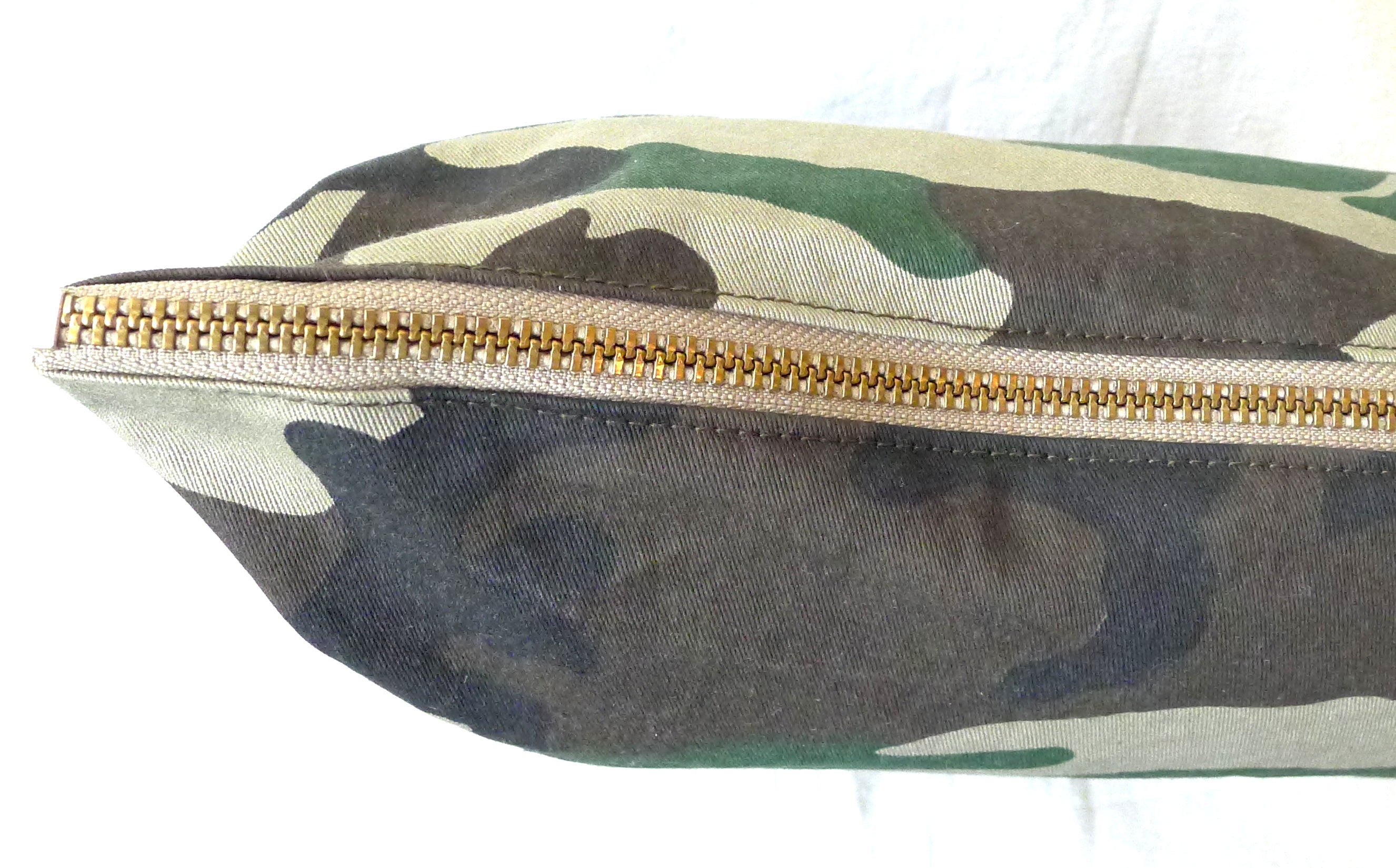 SMALL TRAVEL BAG