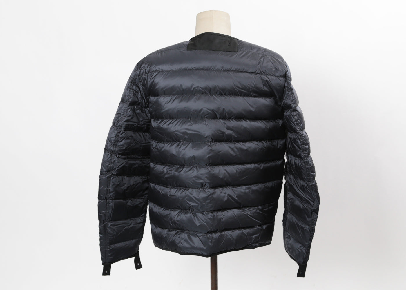 TEN C GREY SOOT NYLON DOWN LINER 3009