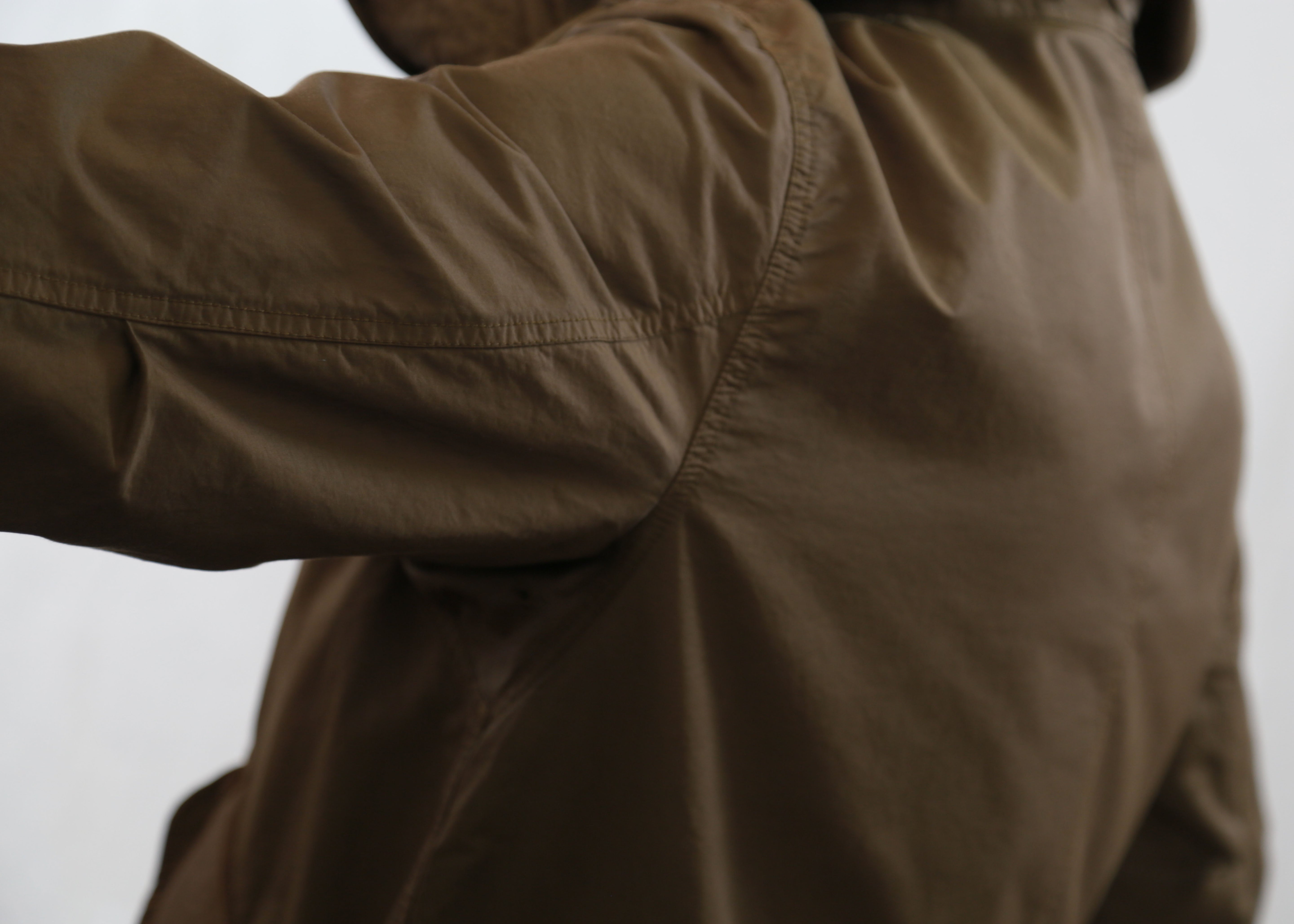 TEN C OLIVE PARKA 4076