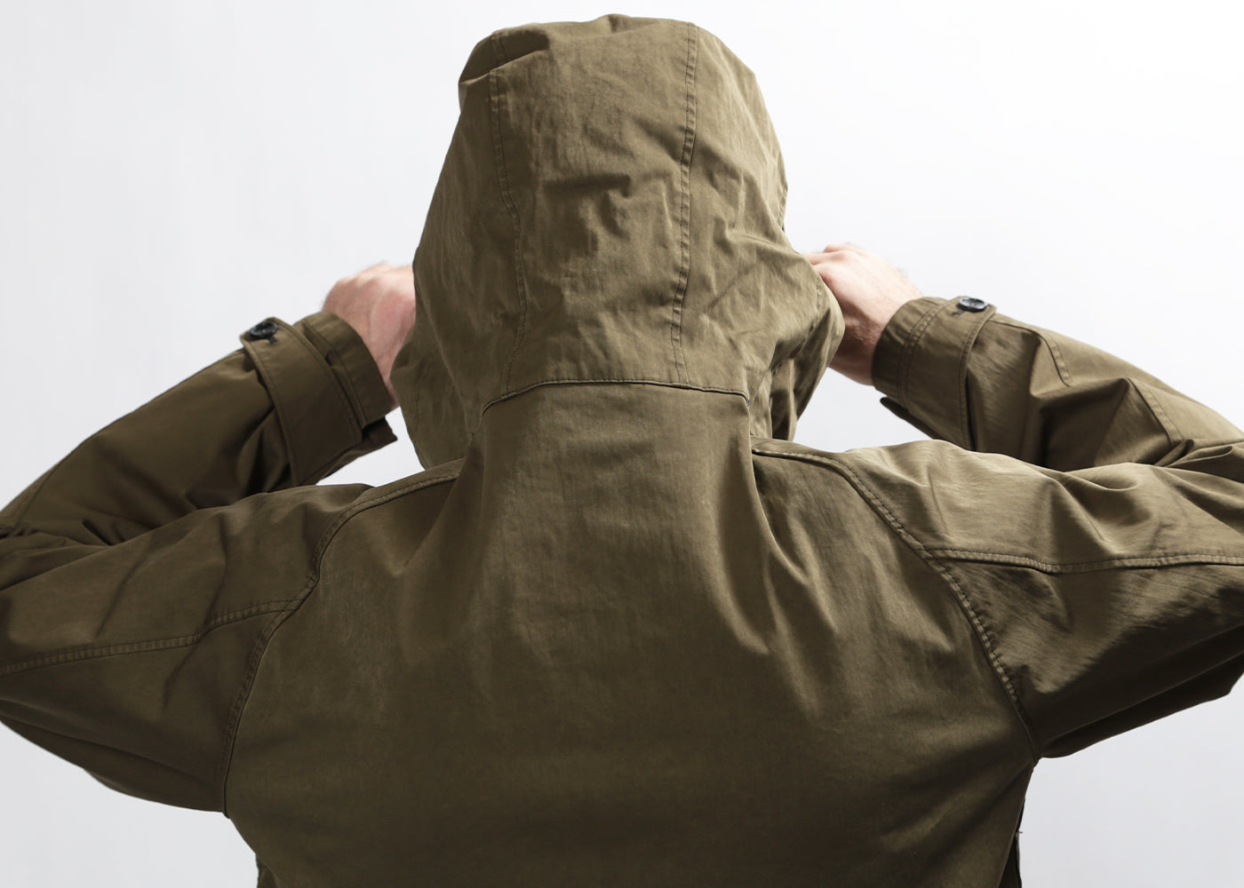 TEN C TEMPEST ANORAK 4055