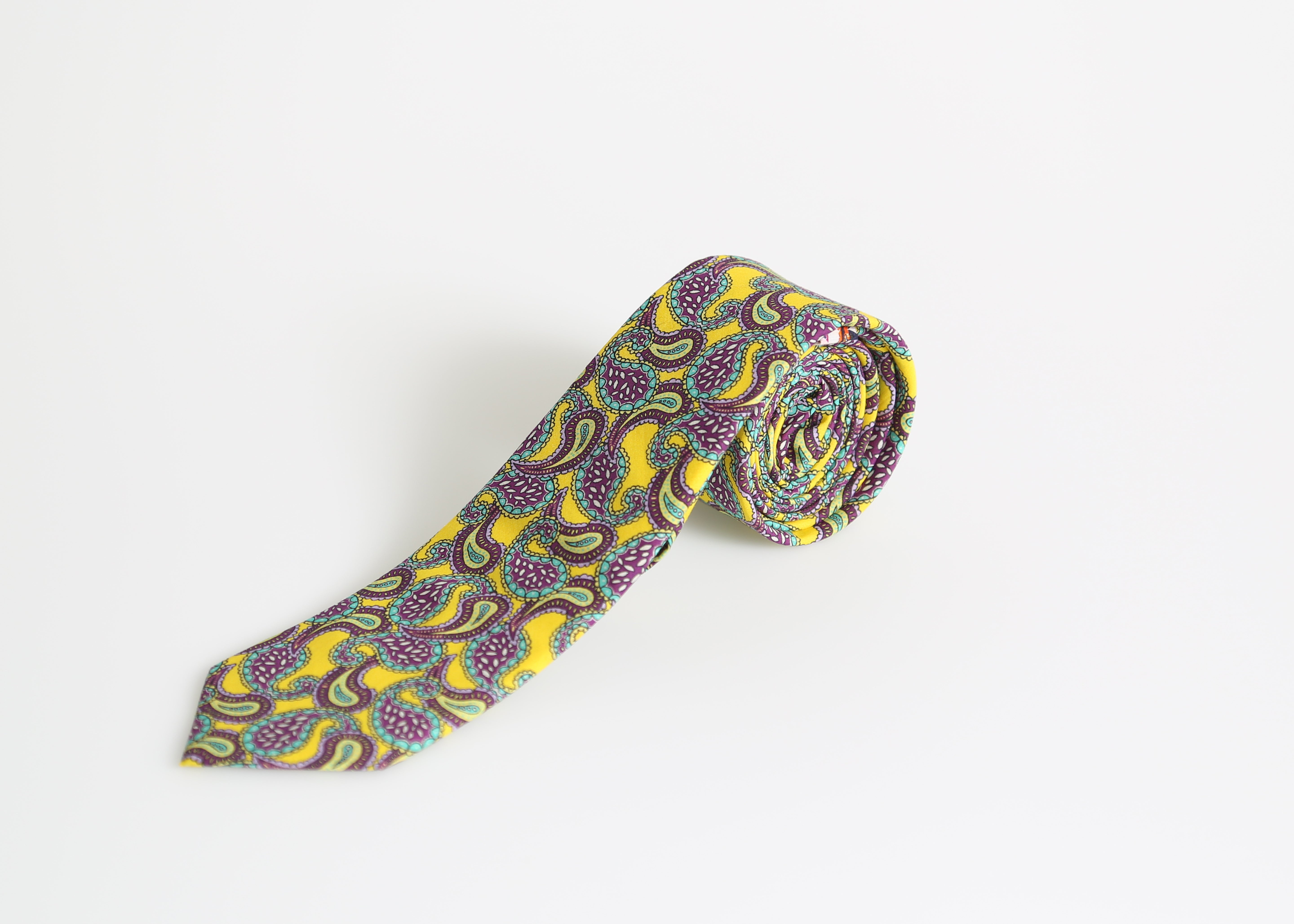 The London Town Tie Yellow Paisley