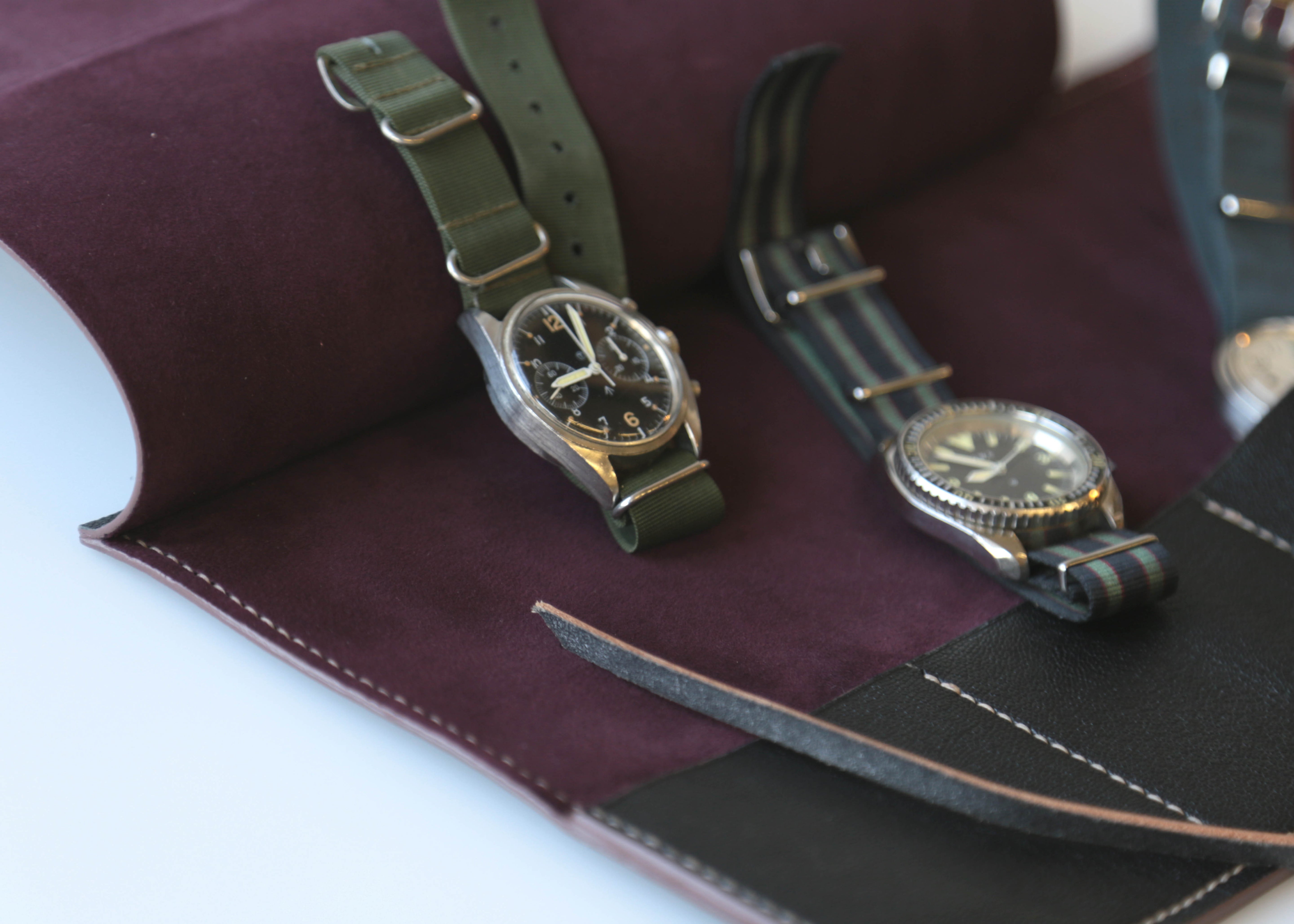 THREE POCKET WATCH ROLL BROWN