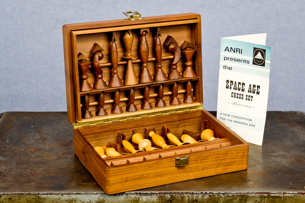 Vintage Space-Age Chess Set by Arthur Elliott