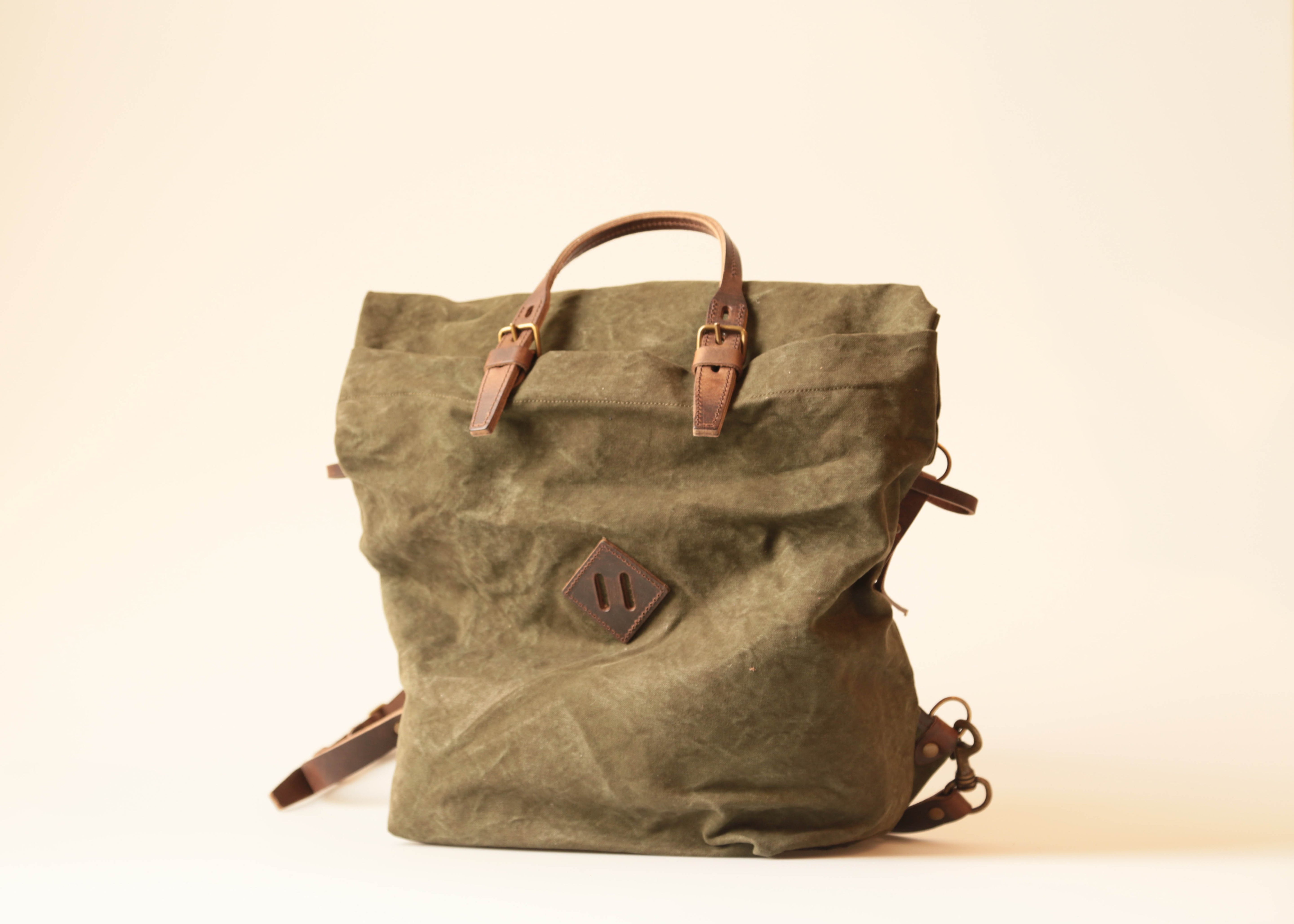 WOODY BACKPACK khaki stonewashed